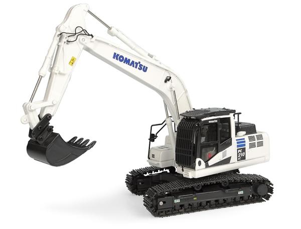 Komatsu PC2010LC Universal Hobbies 8158 Masstab 1/50 