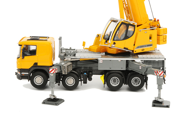 Liebherr LTF 1060-4.1 grua autopropulsada, Wsi Models 04-1169 escala 1/50 