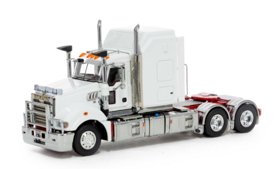 Mack Superliner Late Edition white/red Drake Z01508 scale 1/50 