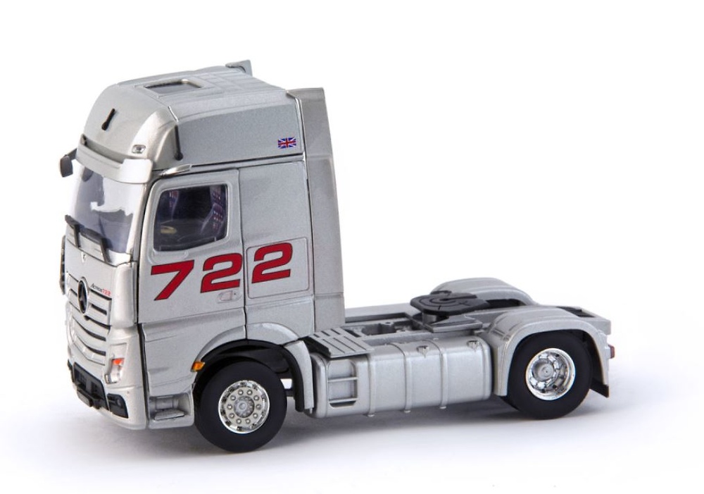 Mercedes-Benz Actros GigaSpace Special Edition Sterling Moss Imc Models 0123 