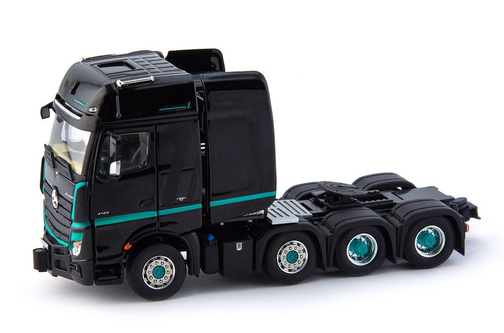 Mercedes-Benz Actros SLT GigaSpace 1 Black Edition Imc Models 0126 