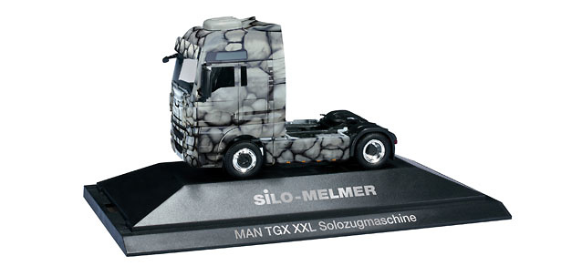 Miniatura camuion Man Tgx xxl Herpa 110501 escala 1/87 