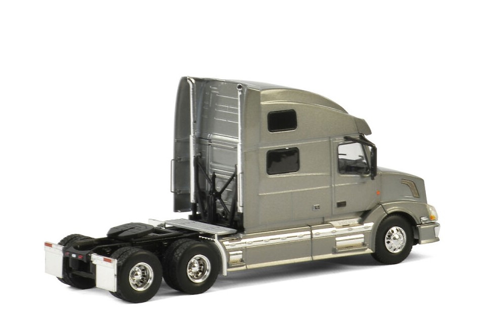 Scale model Volvo VN 780 Wsi Models 33-2030 scale 1/50 