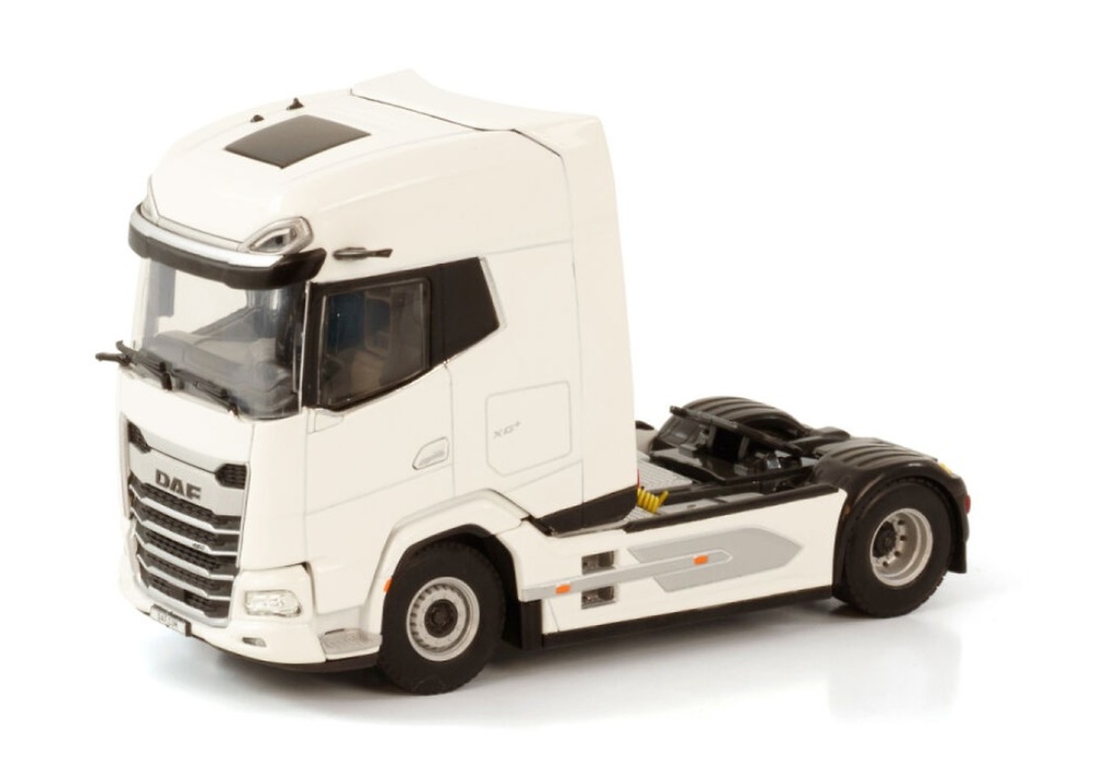 Scale model truck DAF XG+ 4x2 Wsi Models 03-2040 