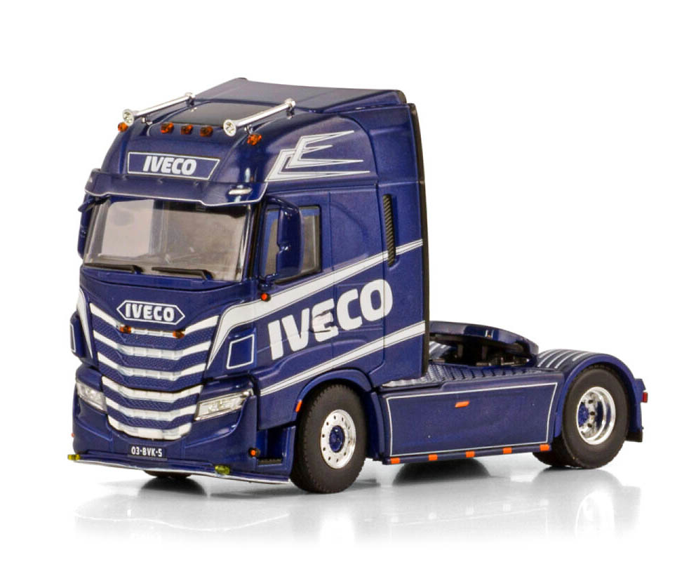 Scale model truck Iveco S-Way as High Wsi Models 2191 scale 1/50 