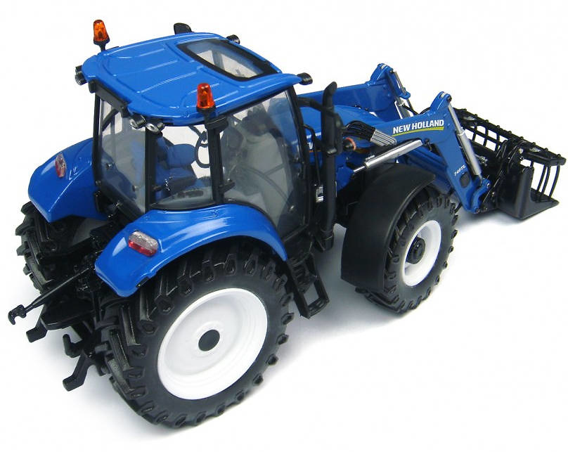 Tractor New Holland T5.115 con cargadora Universal Hobbies 4274 escala 1/32 