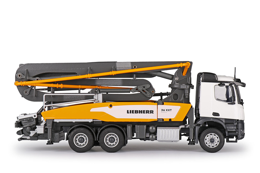 Truck mounted concrete pump Liebherr 36xxt + Mercedes Arocs Conrad Modelle 78245 