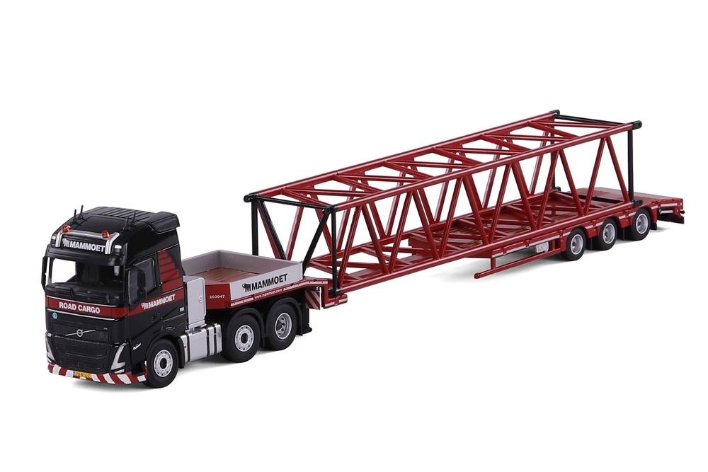 Volvo FH5 Globetrotter XL + Semi low loader Mammoet - Cavallino scale 1/50 