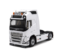 Volvo FH5 Marge Models 2320-01 scale 1/32