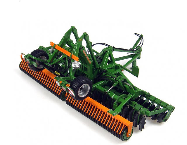 Amazone Catros 6001-2 TS Gradas de Disco Universal Hobbies 4095 escala 1/32 