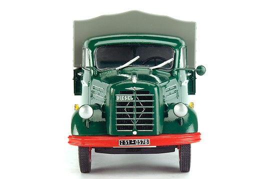 BORGWARD B2500 Camion Caja-Toldo Schuco 1/43 