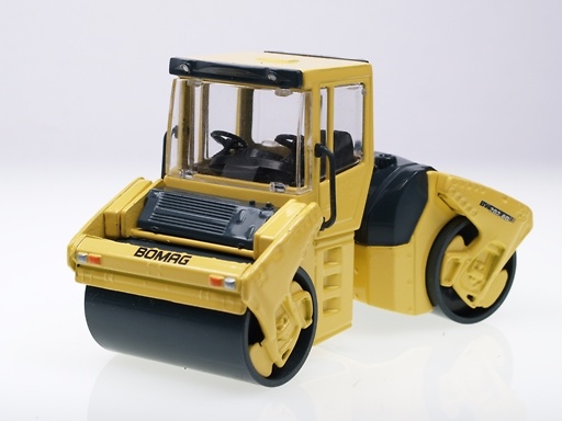 Bomag BW 202 AD4 Compactadora 1/50 