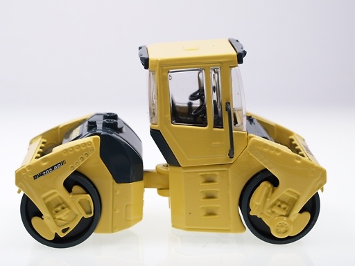 Bomag BW 202 AD4 Compactadora 1/50 