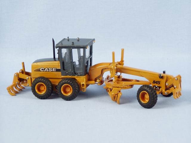 CASE 845 Motoniveladora Modeline 1/50 