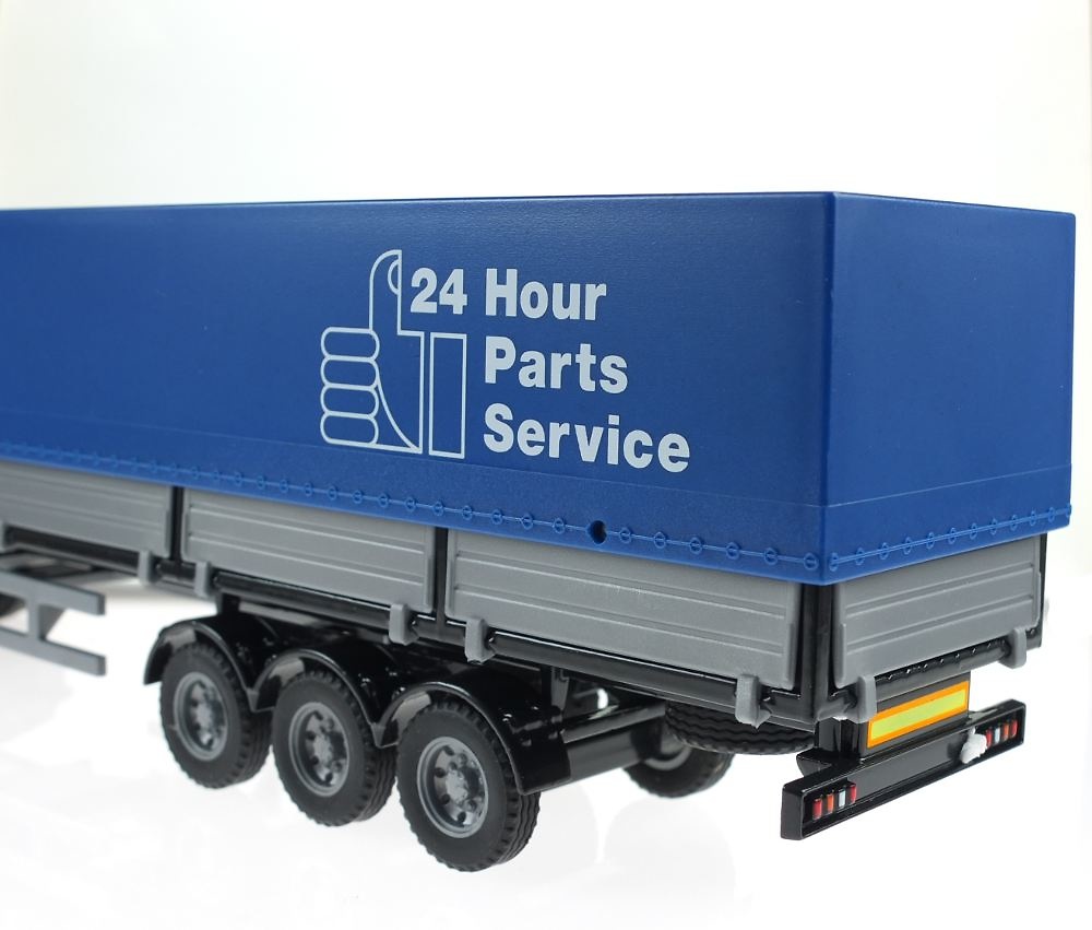 DAF 95 XF Cabina alta con trailer Joal 345 escala 1/50 