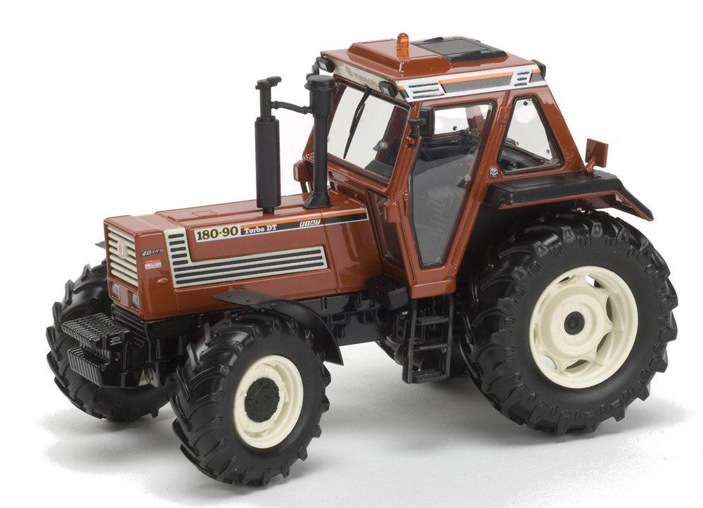FIAT DT 180-90 Tractor Ros 1/32 