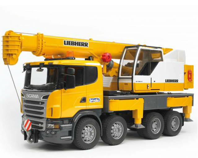 Grua Liebherr en Scania R con función de luces y sonidos Bruder 03570 escala 1/16 