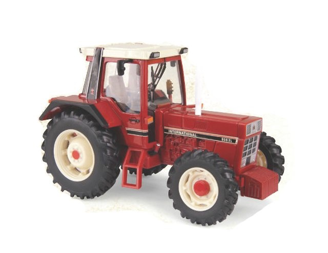 IH International 956XL Tractor, Ertl Britains 42490 escala 1/32 