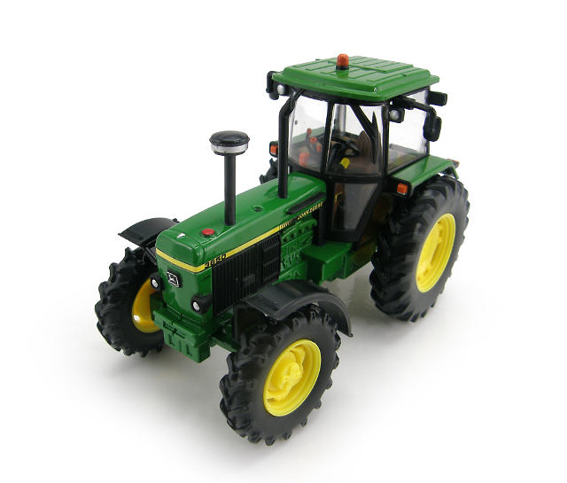 John Deere 3650 Traktor Britains 42904 escala 1/32 