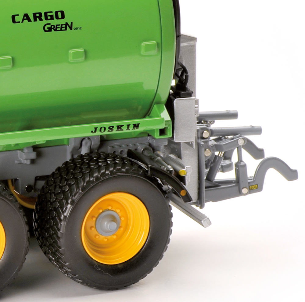 Joskin Cargo cisterna verde 24000 Ros Agritec 60214 escala 1/32 