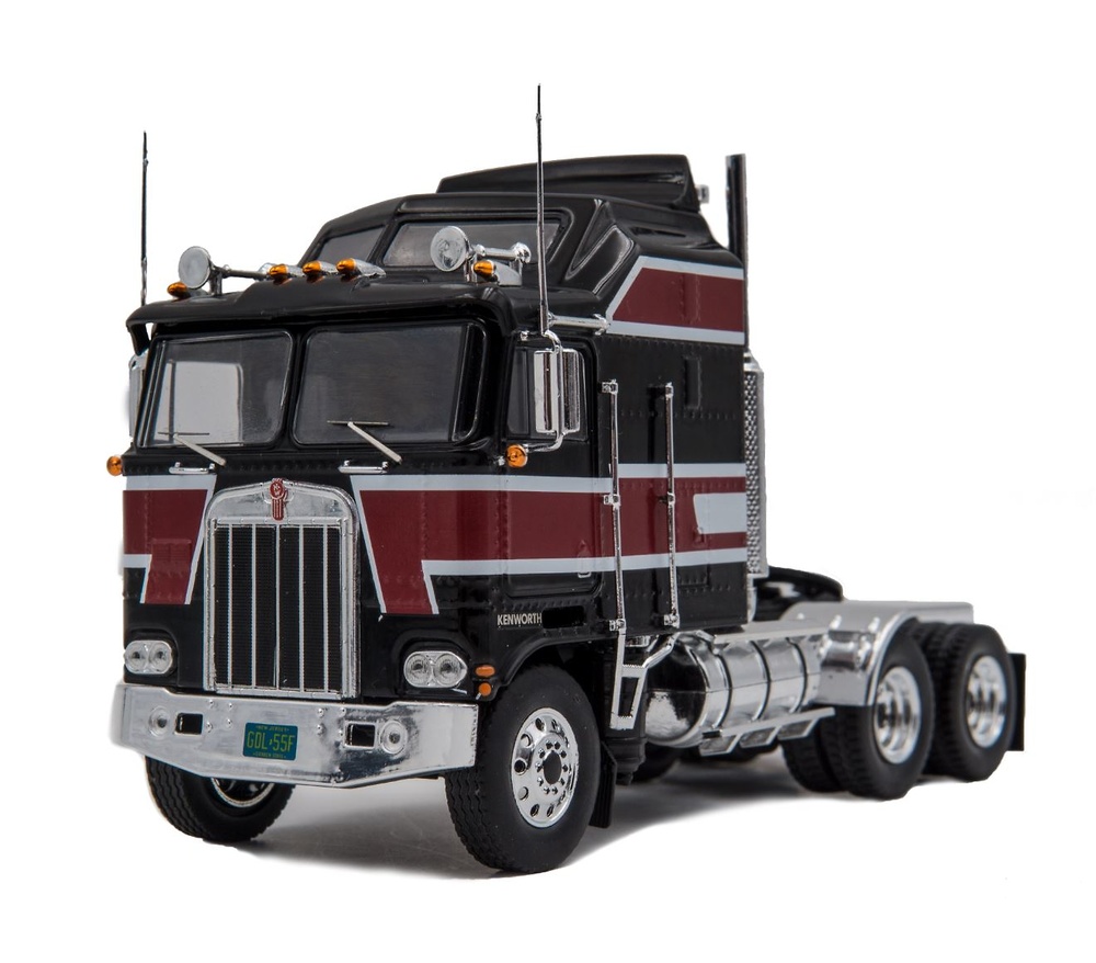 Miniatura camion Kenworth K100 Aerodyne - Ixo Models Tr071 escala 1/43 