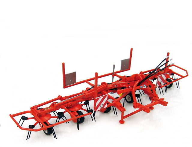 Kuhn GF 6502 Henificadora rotativa suspendida Universal Hobbies 2922 escala 1/32 