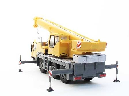 Liebherr Grua 3 ejes LTM 1045, Herpa 150231 escala 1/87 
