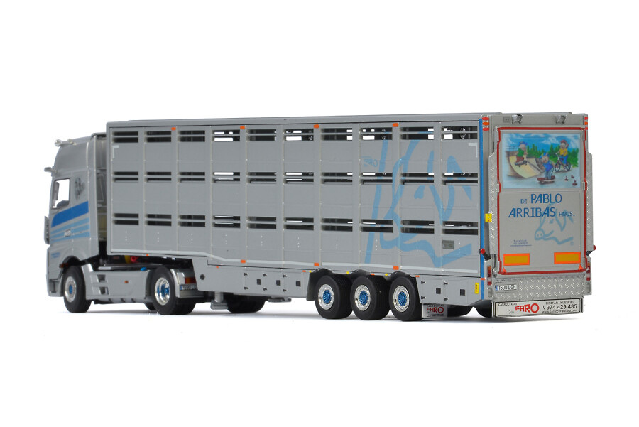 Mercedes Benz Actros MP5 Giga transporte animales De Pablo Arribas Wsi Models 2696 escala 1/50 