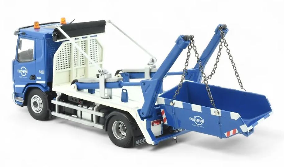 Miniatura camion DAF XD con portacontenedor Tekno 87547 escala 1/50 