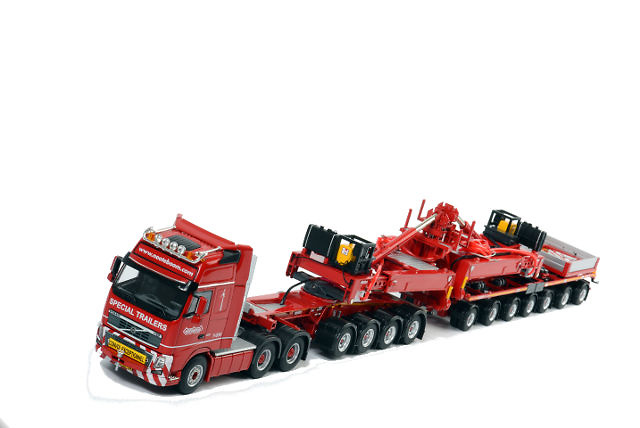 Nooteboom Mega Windmill Transporter with 4-axle Jeepdolly and 7-axle dolly + Volvo FH3 6x4 Wsi Models 1/50 