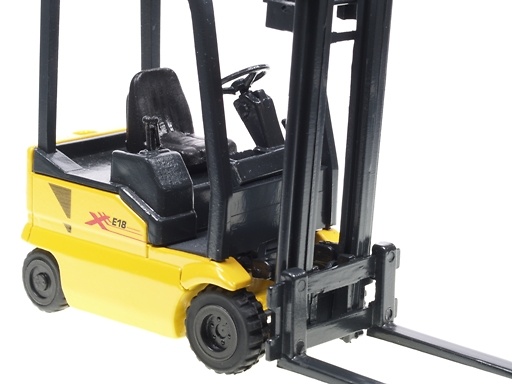 OM-PIMESPO XE18 Carretilla Elevadora OC 1/25 