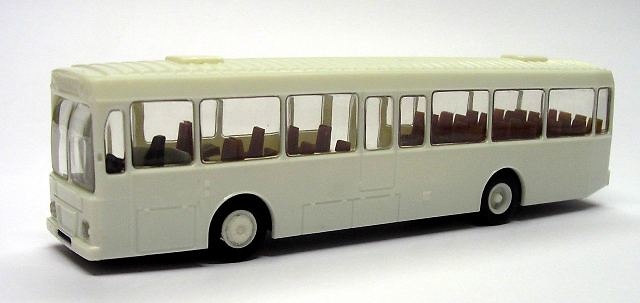 Pegaso 6038 Bus sin decorar otero scale models 87001D escala 1/87 