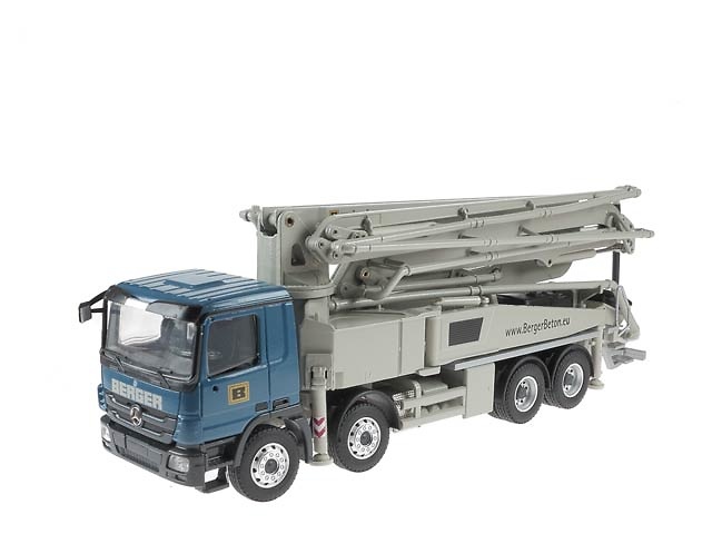 Putzmeister M42-5RZ bomba hormigon MAN TGS 4-ejes, Conrad Modelle 72199 escala 1/50 