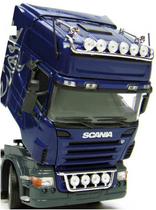 Scania R 580 4x2 azul Universal Hobbies 5684 escala 1/50 