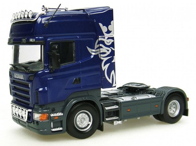 Scania R 580 4x2 azul Universal Hobbies 5684 escala 1/50 