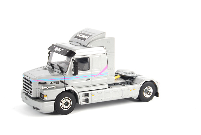 Scania T113/T143 Streamline 4x2, Wsi Models 13-1011 escala 1/50 