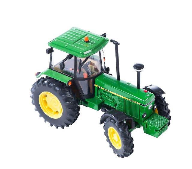 Traktor John Deere 3640 Britains 43054 escala 1/32 