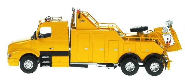 VOLVO NH12 Grua Liontoys 1/50 