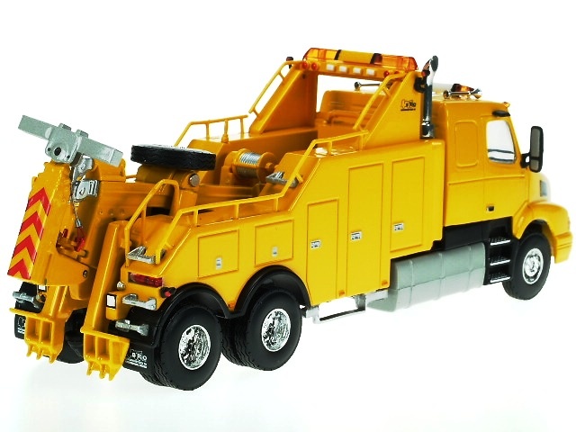 VOLVO NH12 Grua Liontoys 1/50 