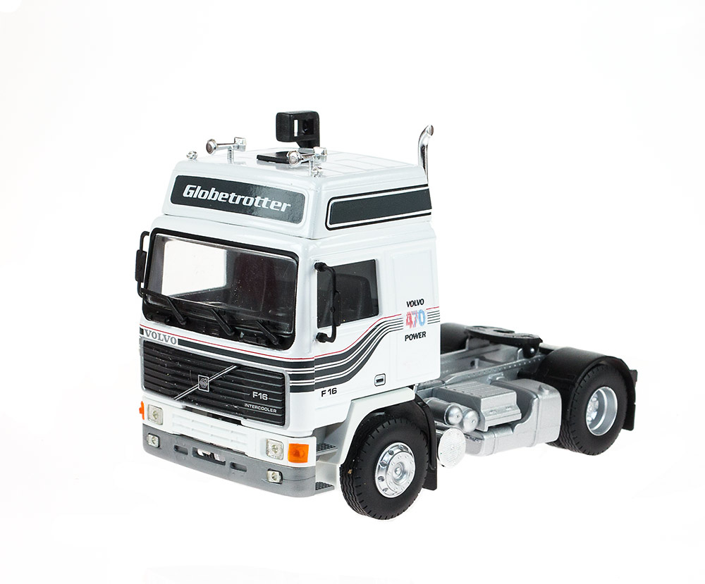Volvo FH16 Globetrotter ミニカー Bburago 1:43 Volvo FH16 Globetrotter 750 XXL Transportador