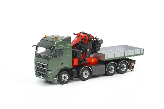 Volvo FH3 8x4 + Kran Fassi F1300XP, Wsi Models 1/50 04-1091 